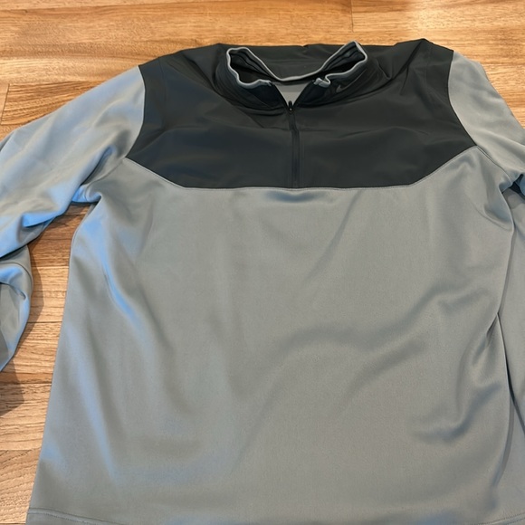 2XL bundle short sleeve blue polo and gray quarter zip. Nike - Picture 4 of 7